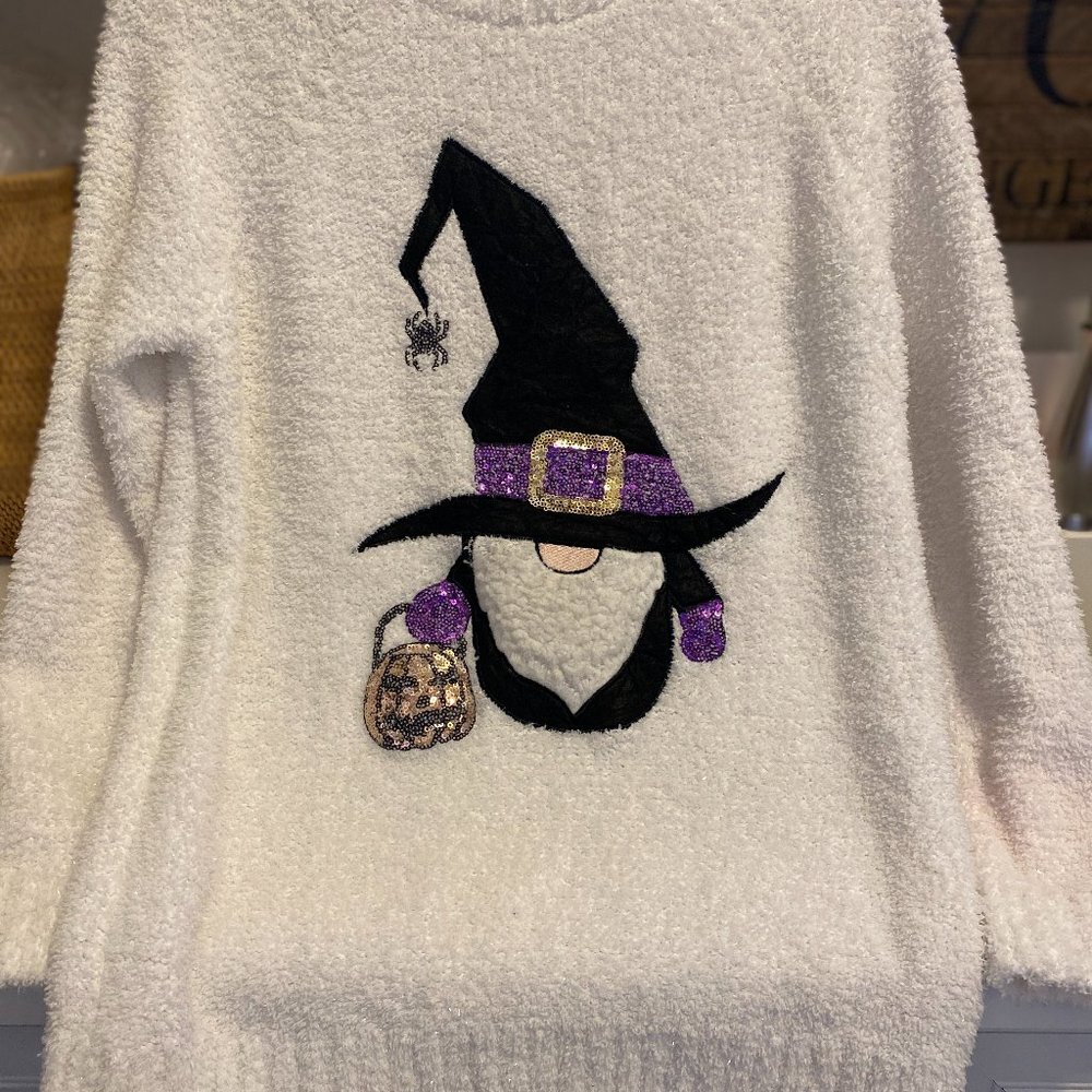 Poof! Sweaters Halloween Gnome Witch White Sweater Small